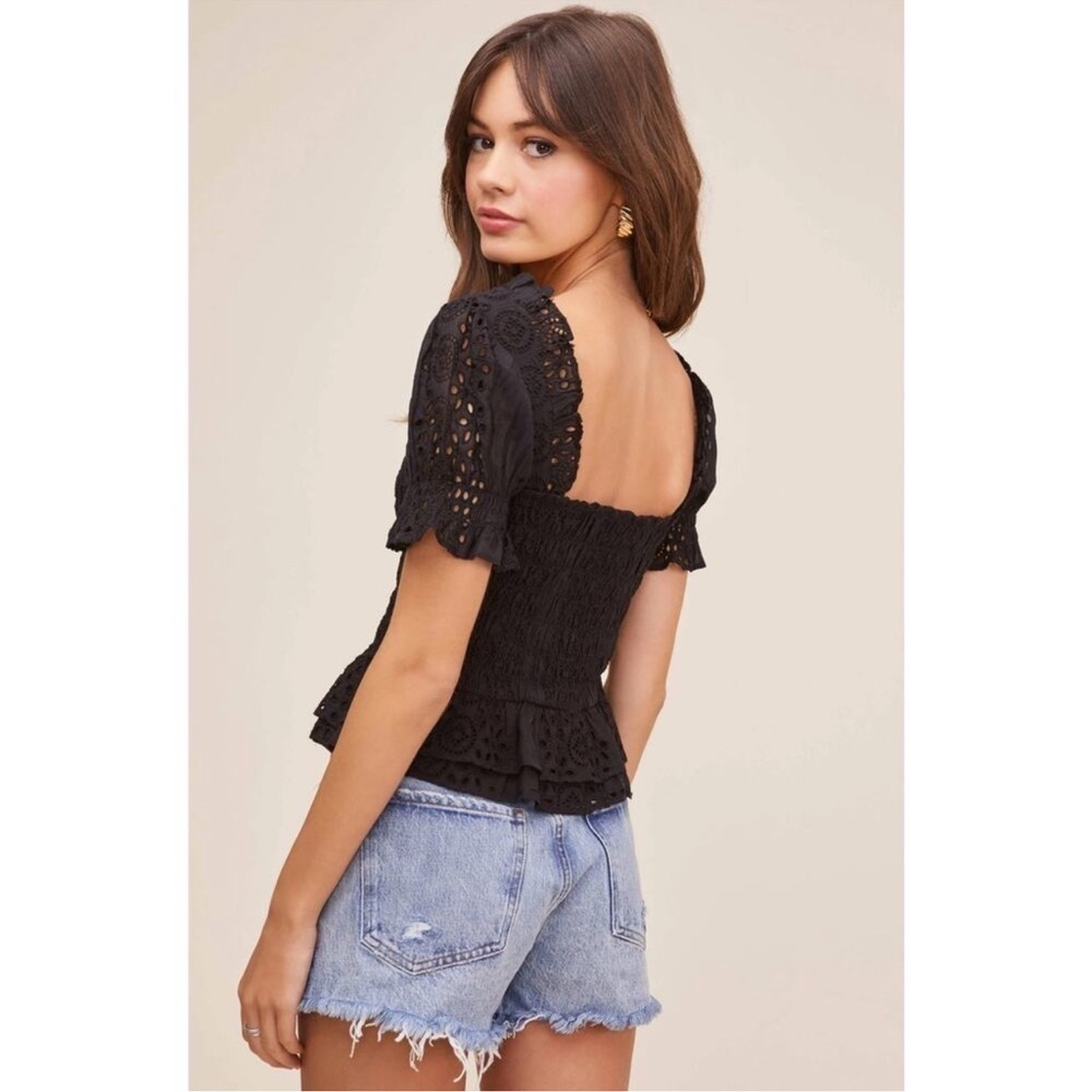 ASTR the label black puff sleeve top. Size small​​​​​​​ - Picture 2 of 5